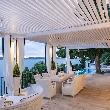 Mey's Place On The דוברובניק